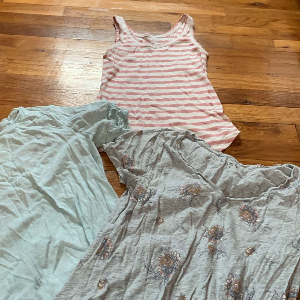 Loft T-shirt Bundle of 3 - Picture 2 of 5